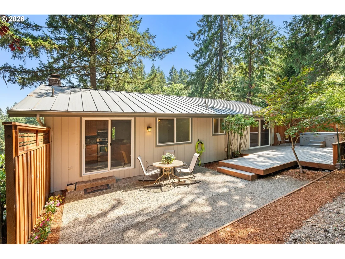 Photo of 583 LOCHMOOR PL