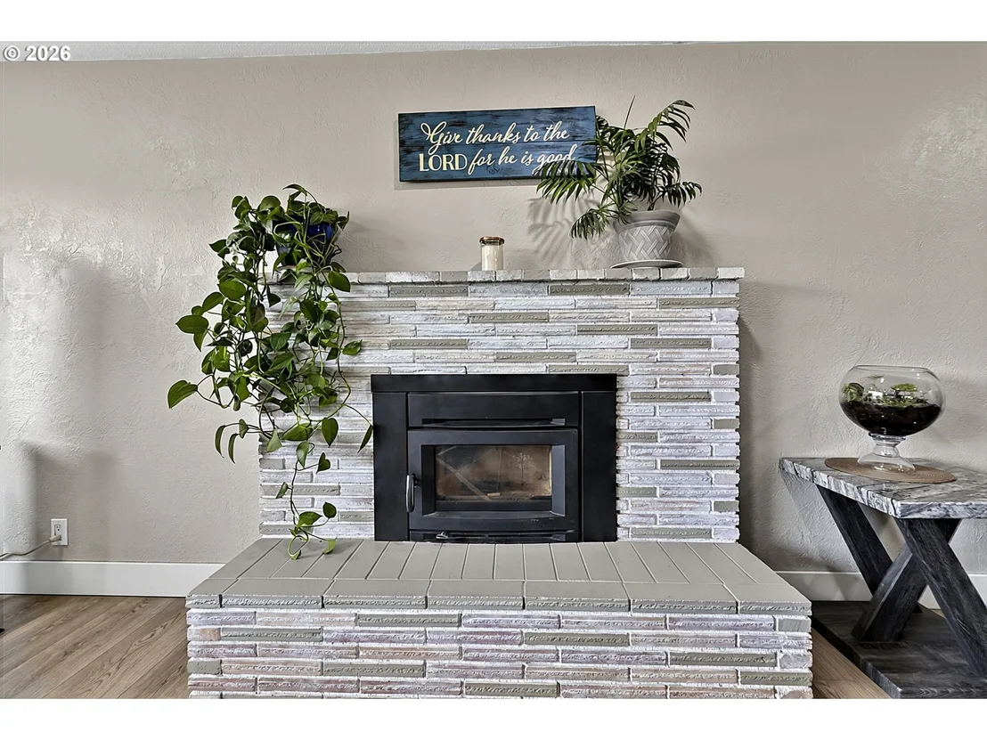 Photo of 2460 DEBRA DR