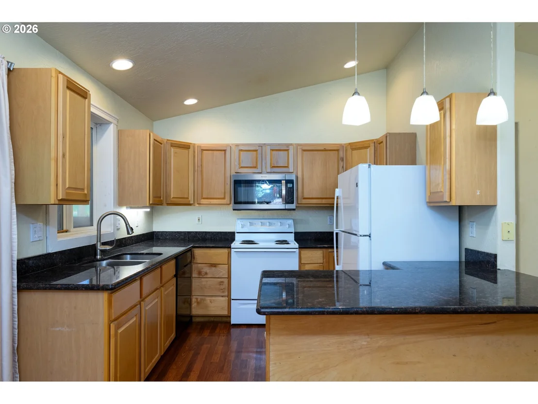 Photo of 356 SETHER AVE