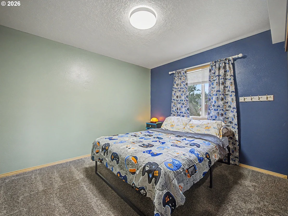 Photo of 3008 SE LAURA AVE