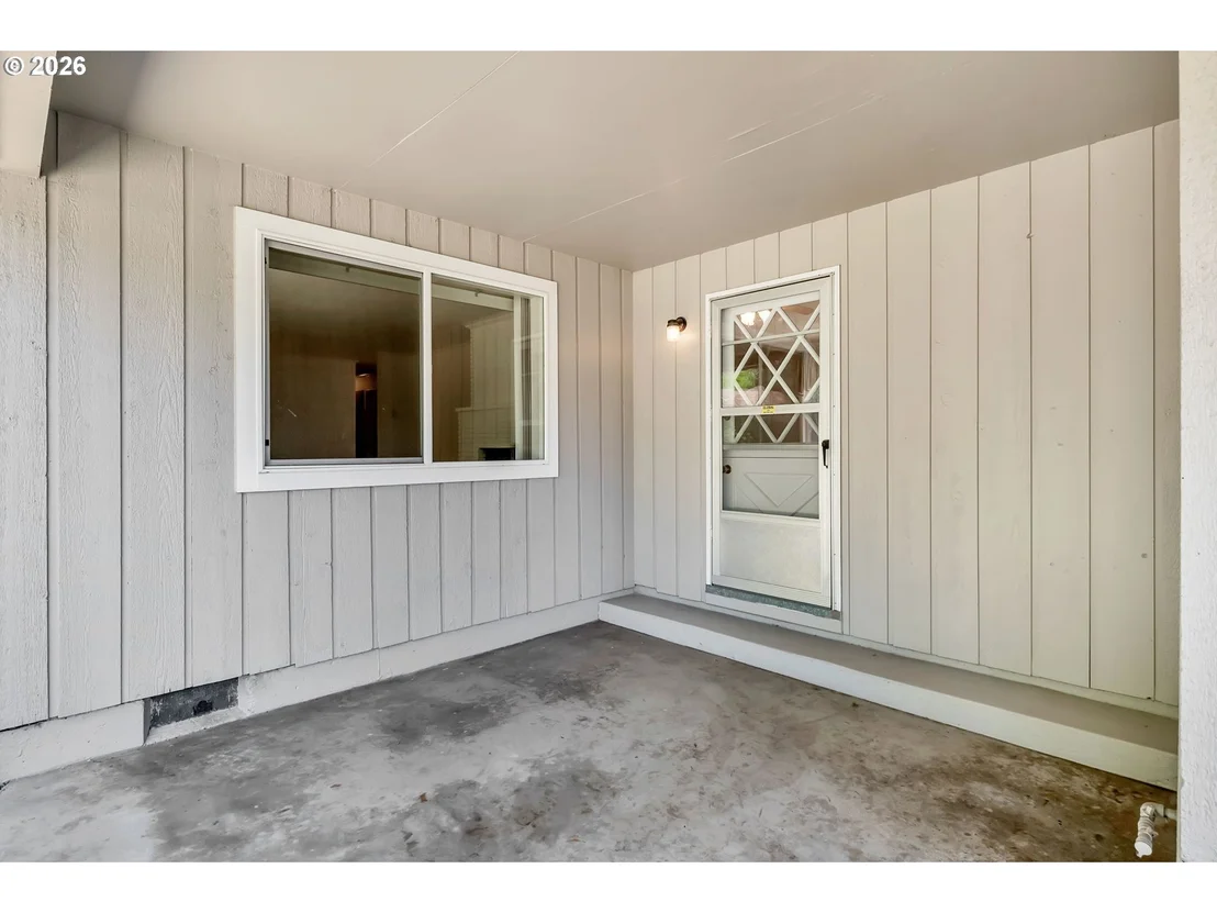Photo of 681 HATTON AVE