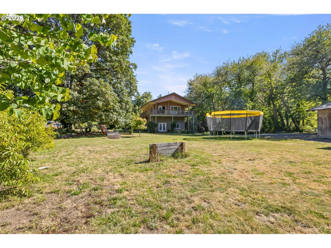 Photo of 123 BURCHARD DR