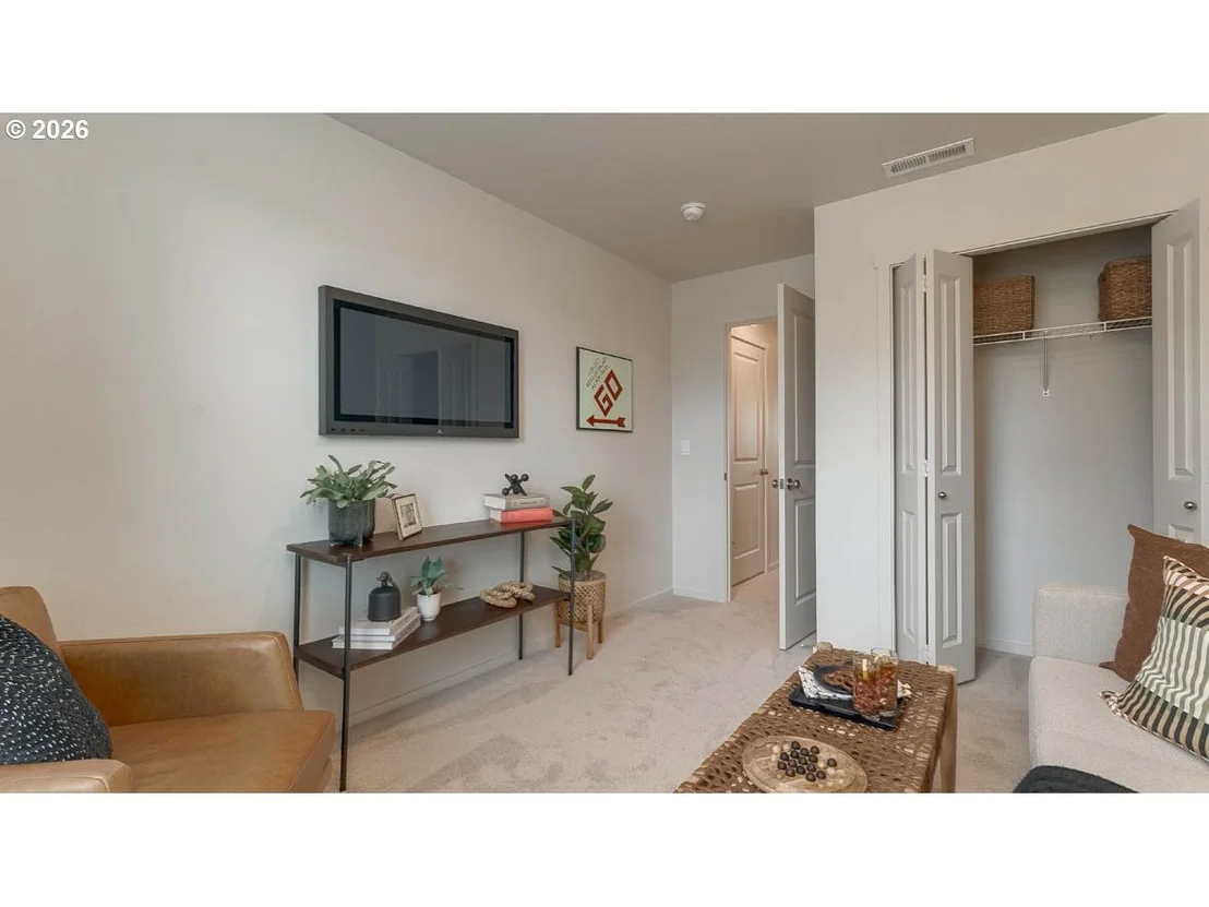 Photo of 443 Pietro ST NE