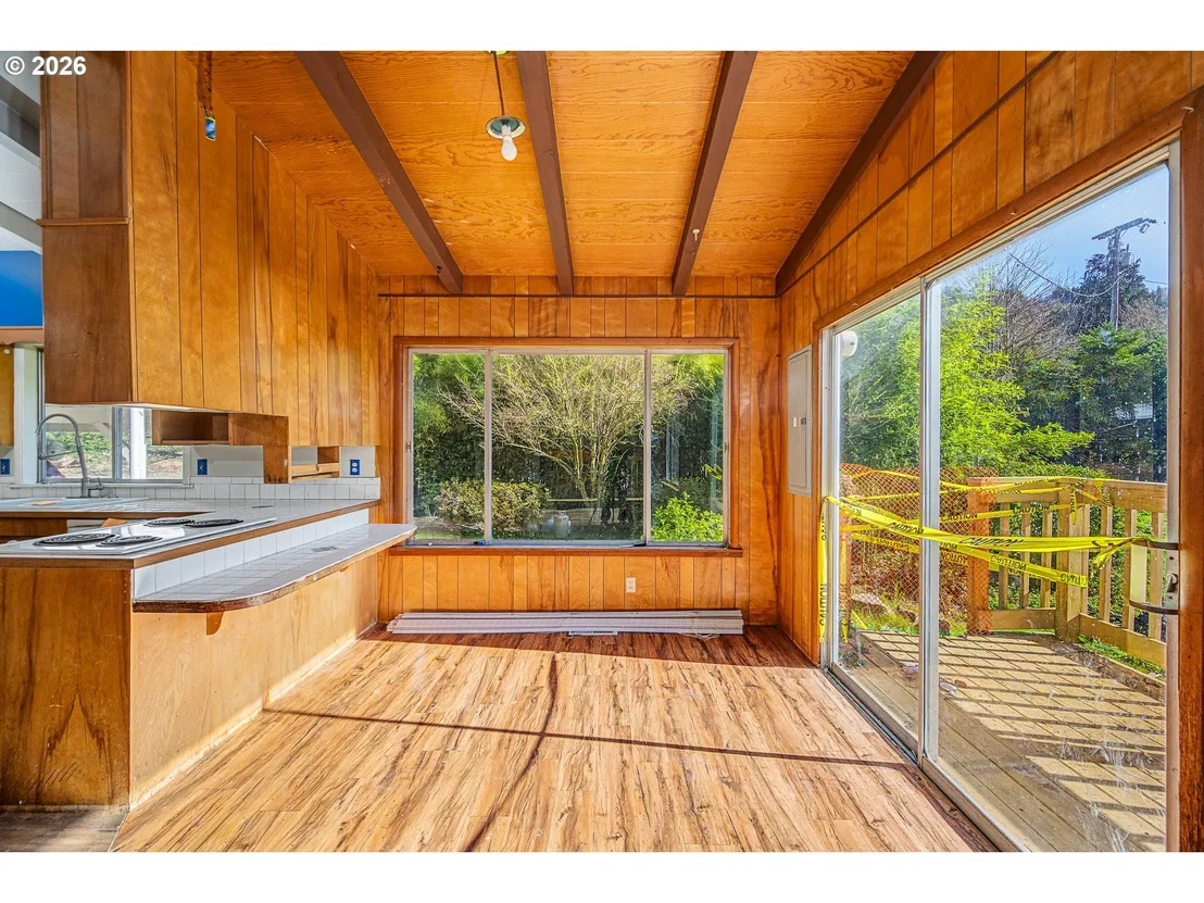 Photo of 11736 ORCHARD AVE