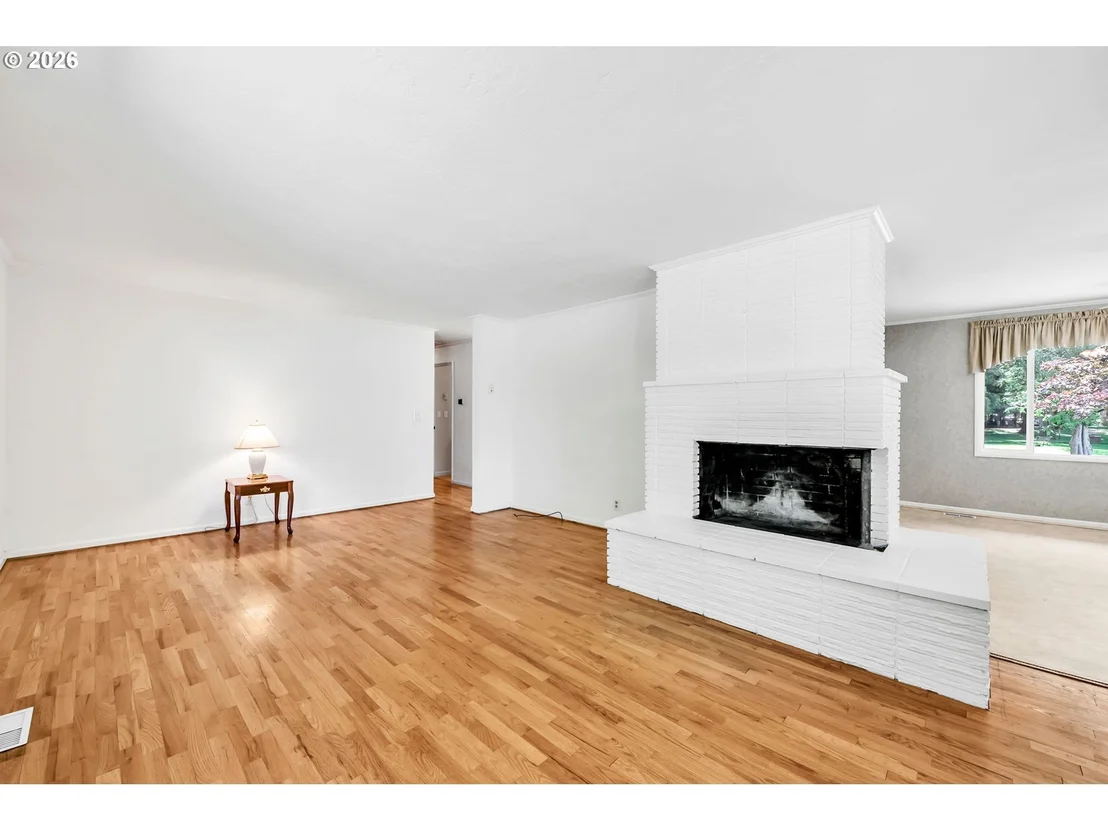 Photo of 681 HATTON AVE