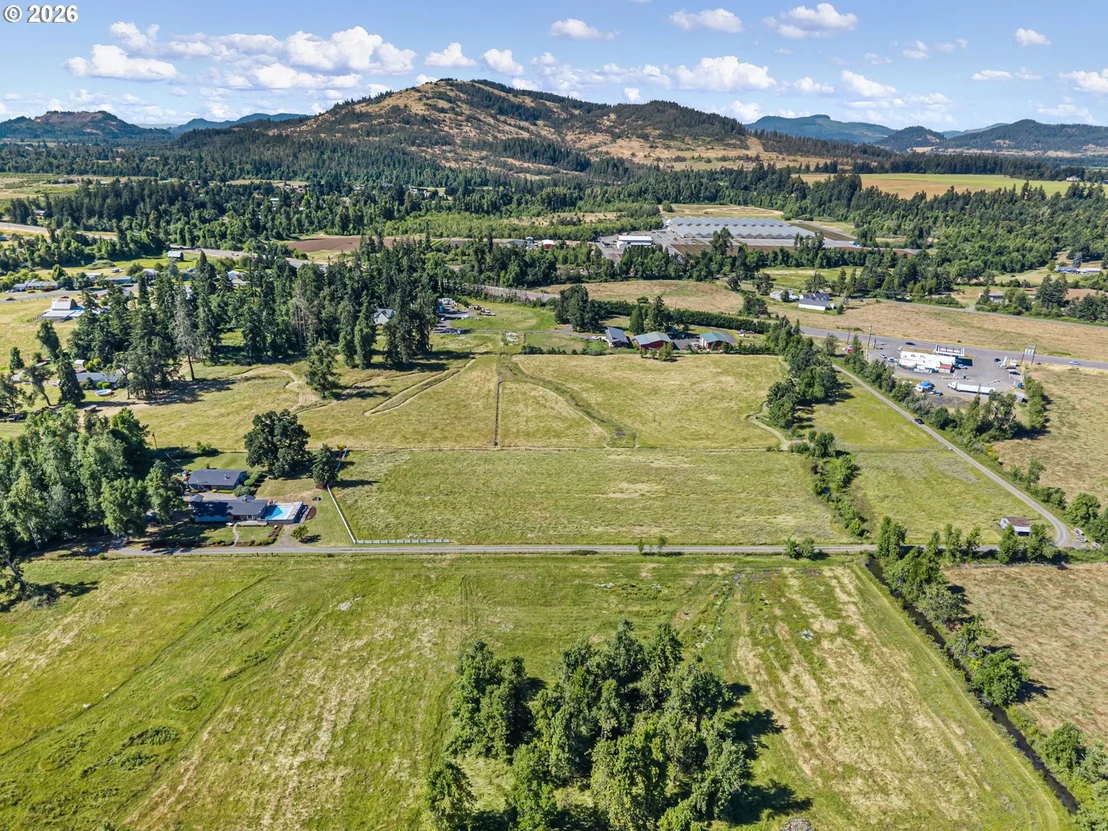 Photo of 35296 HWY 58