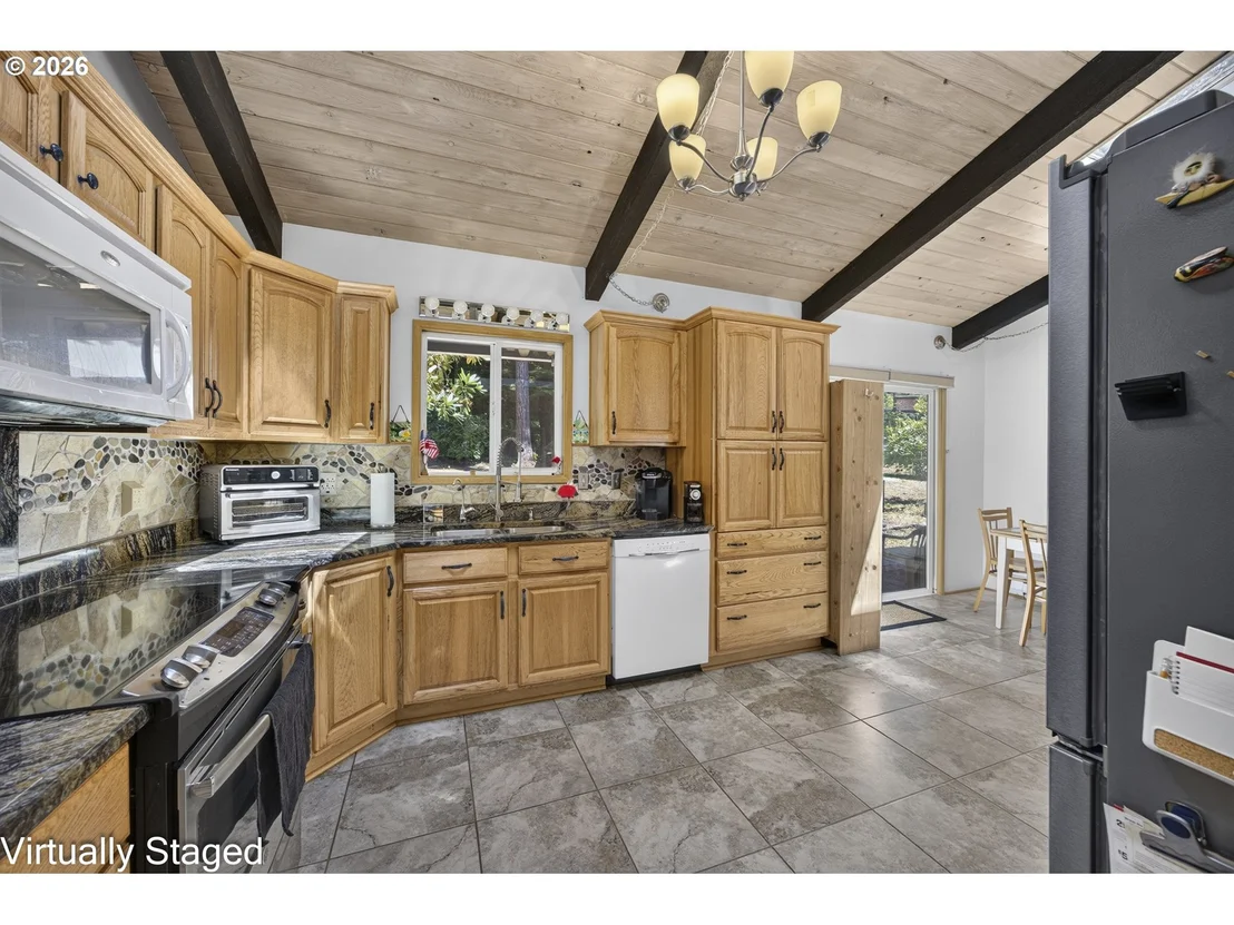 Photo of 5665 PENINSULA RD