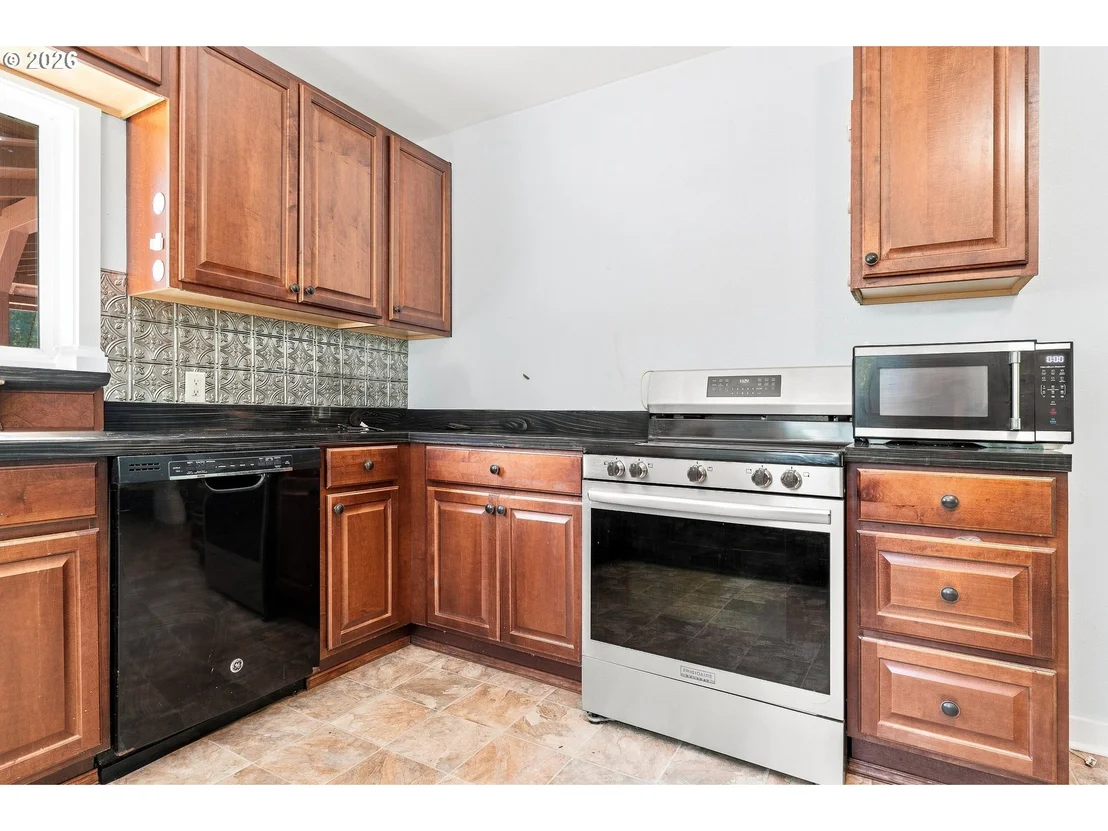 Photo of 38497 WENDLING RD