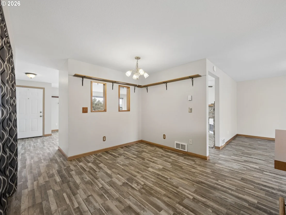 Photo of 12866 SE DAVIS LOOP