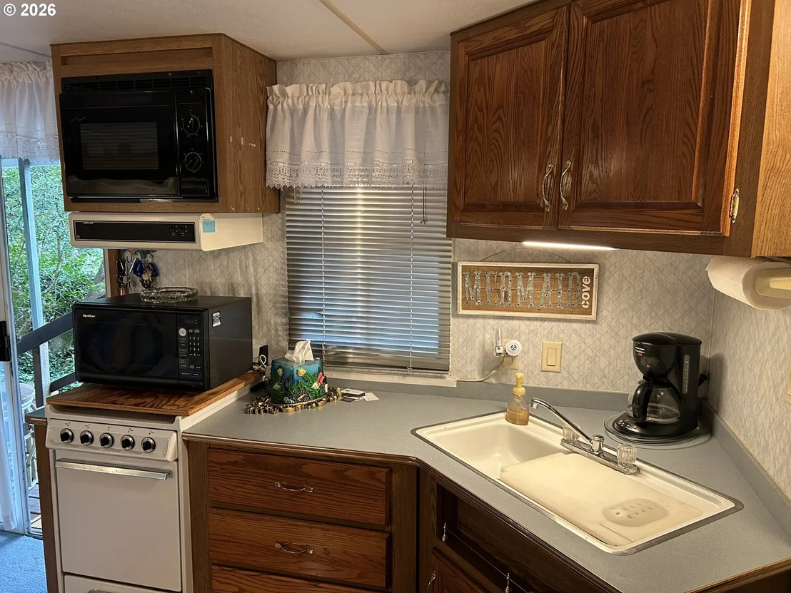 Photo of 112 SAILOR LN