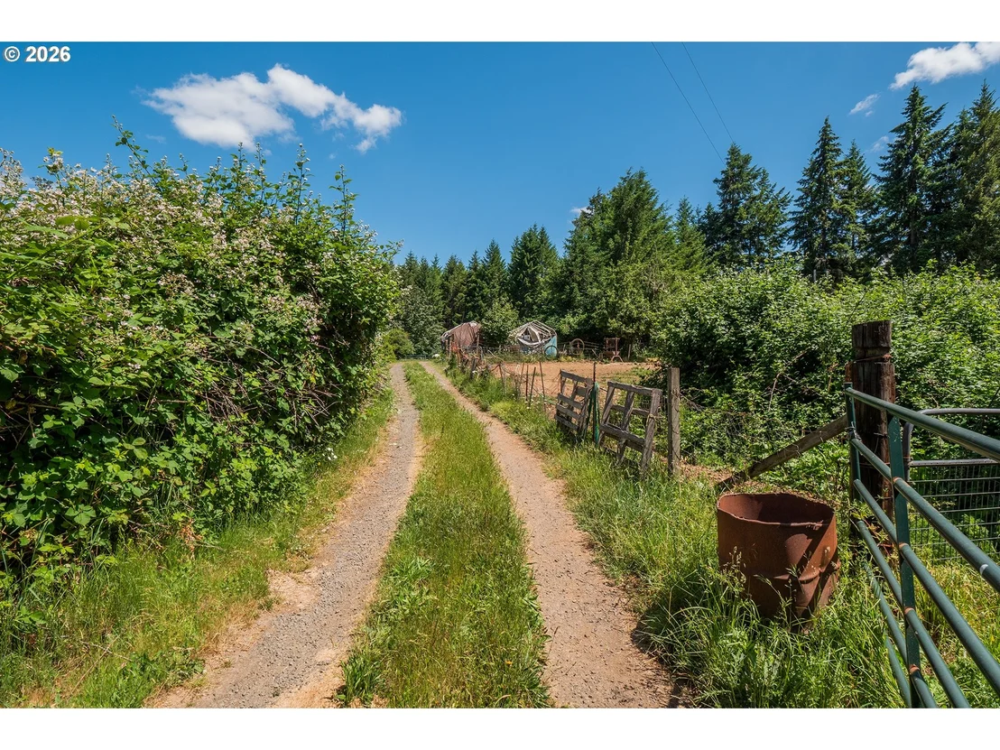 Photo of 87161 CENTRAL RD