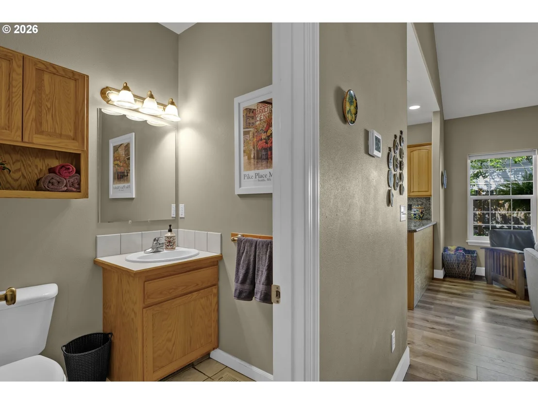 Photo of 190 NAISMITH BLVD