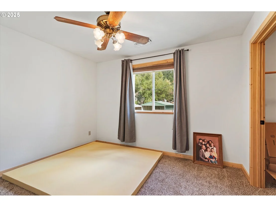 Photo of 206 AUSTIN ST