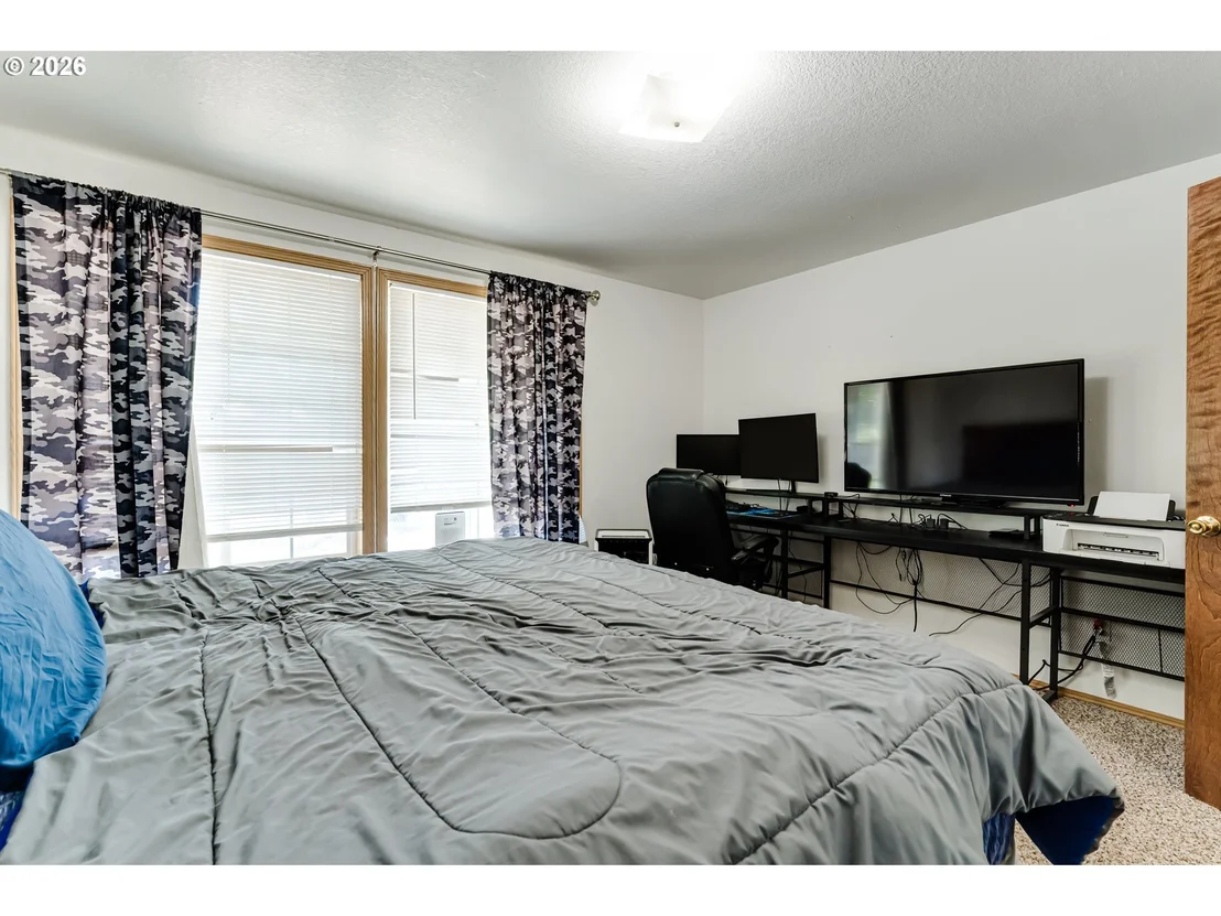 Photo of 112 LEA AVE