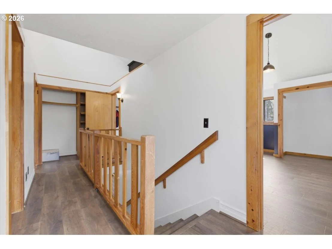 Photo of 40875 PEOPLES DR