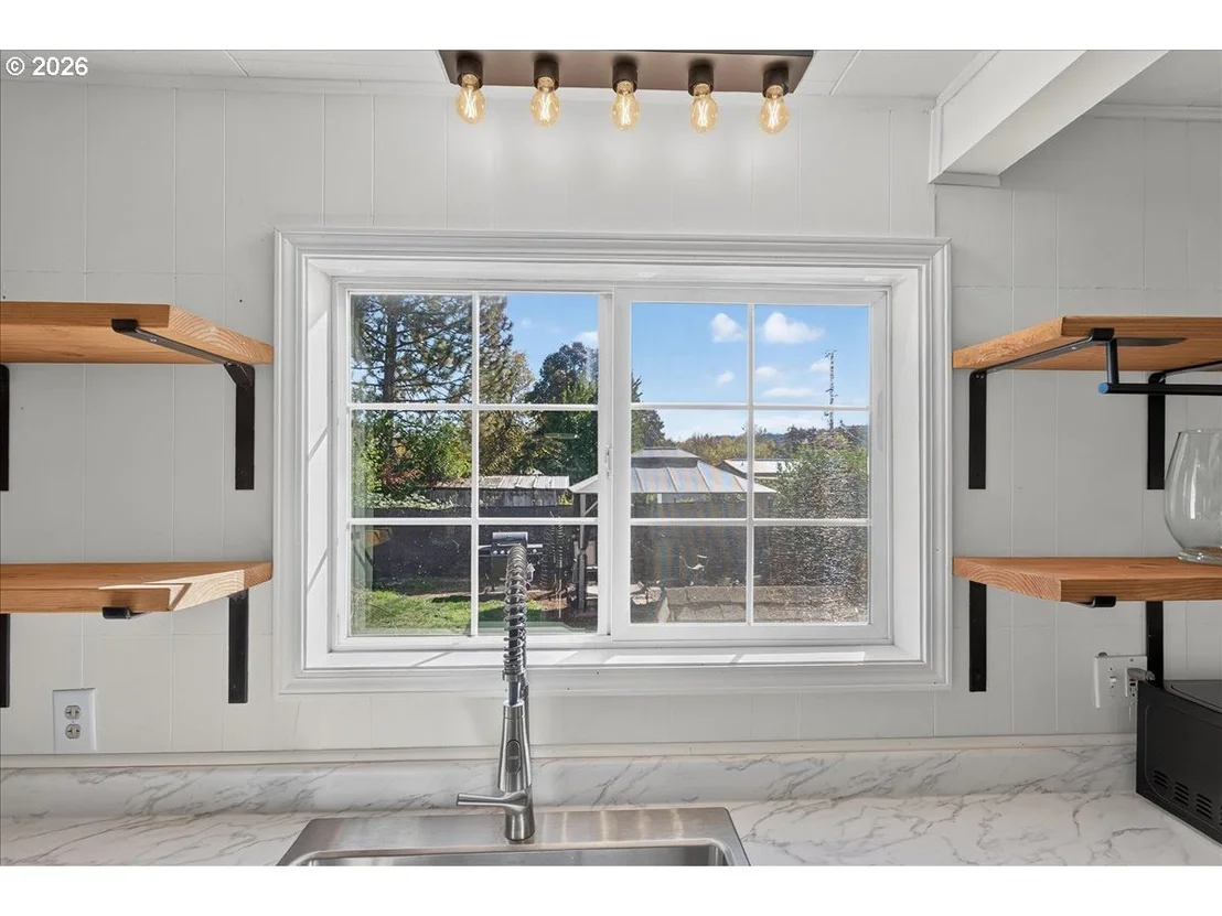 Photo of 25194 WEBSTER AVE