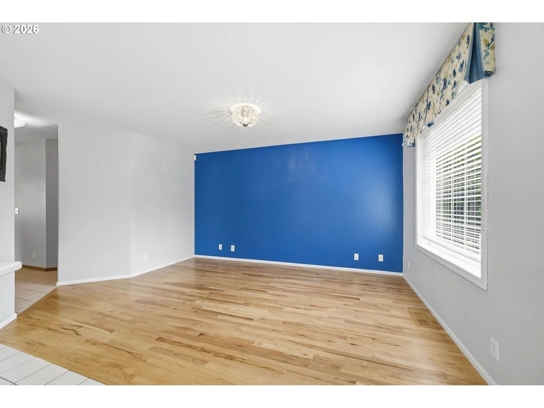 Photo of 1140 MOLLY LN