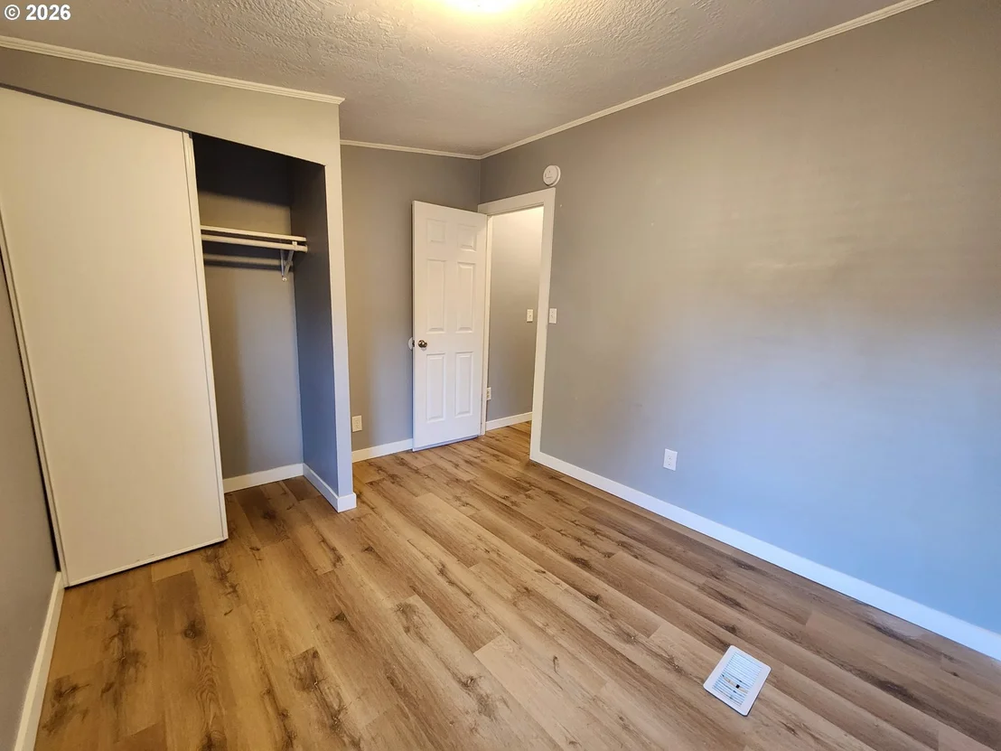Photo of Unit 15 at 1819 SE ORIENT DR
