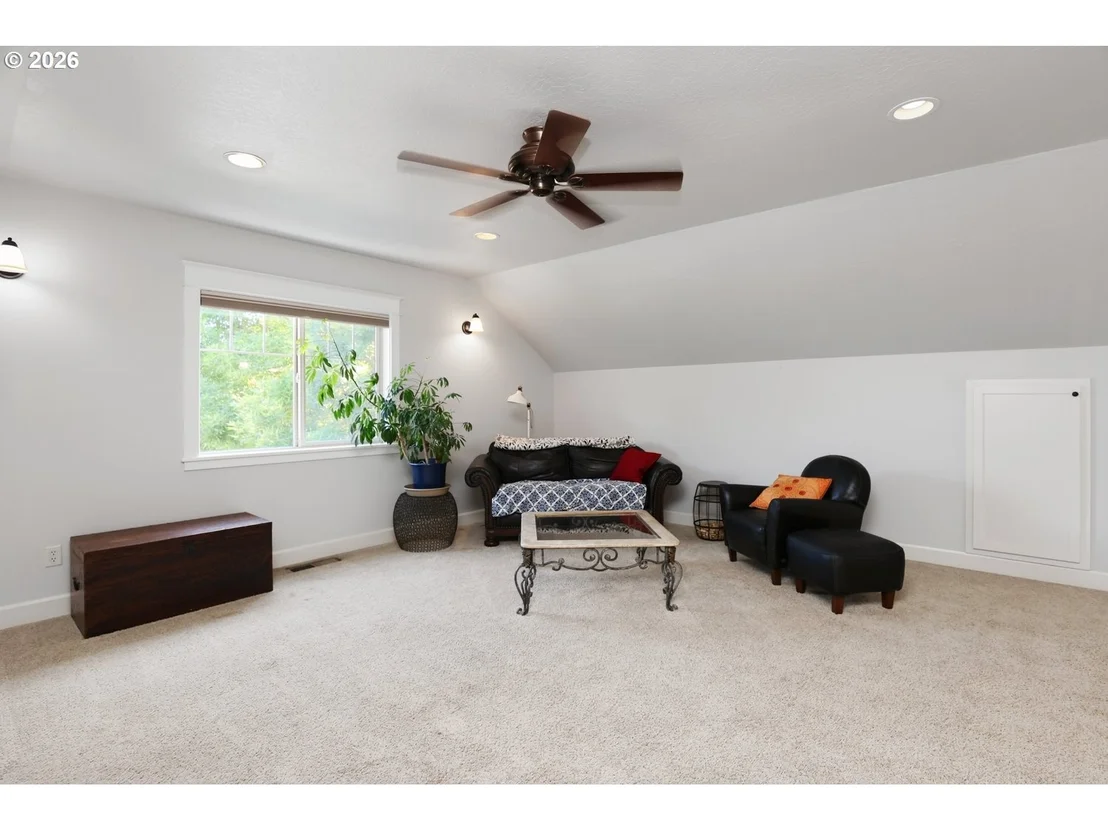 Photo of 347 LAZY AVE