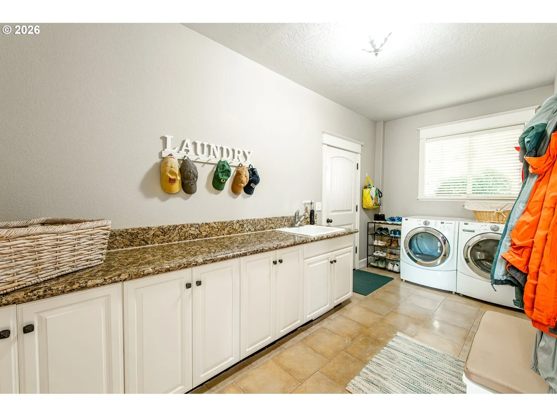 Photo of 2631 PARK FOREST DR