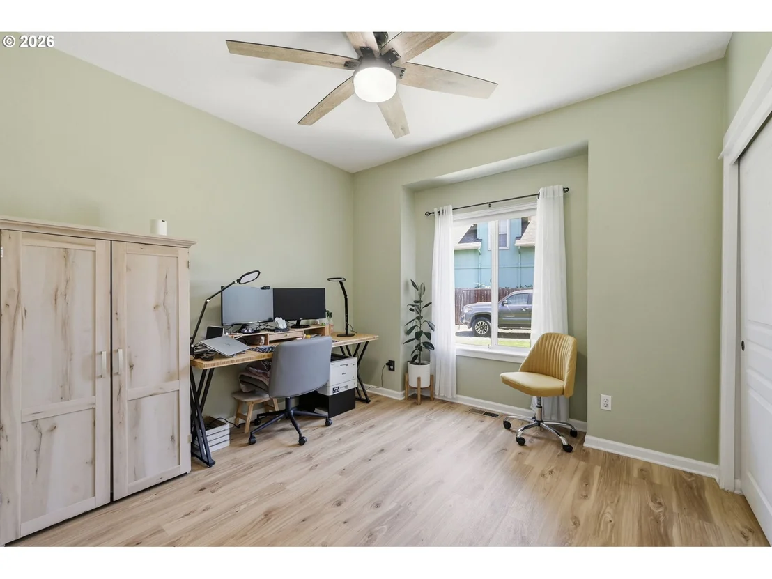 Photo of 2910 RIVER RD