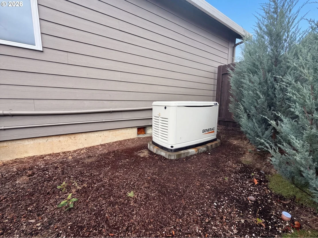 Photo of 614 SW 49TH DR