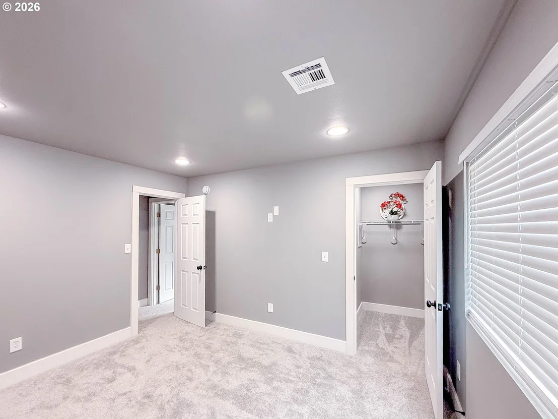 Photo of 2382 E IRWIN WAY
