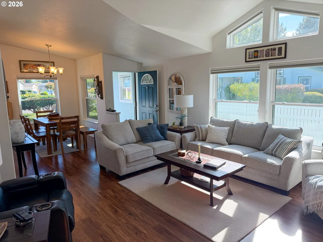 Photo of Unit 28 at 3220 CRESCENT AVE