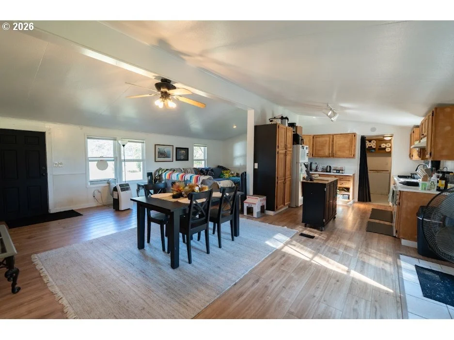 Photo of 43594 GERTTULA LN