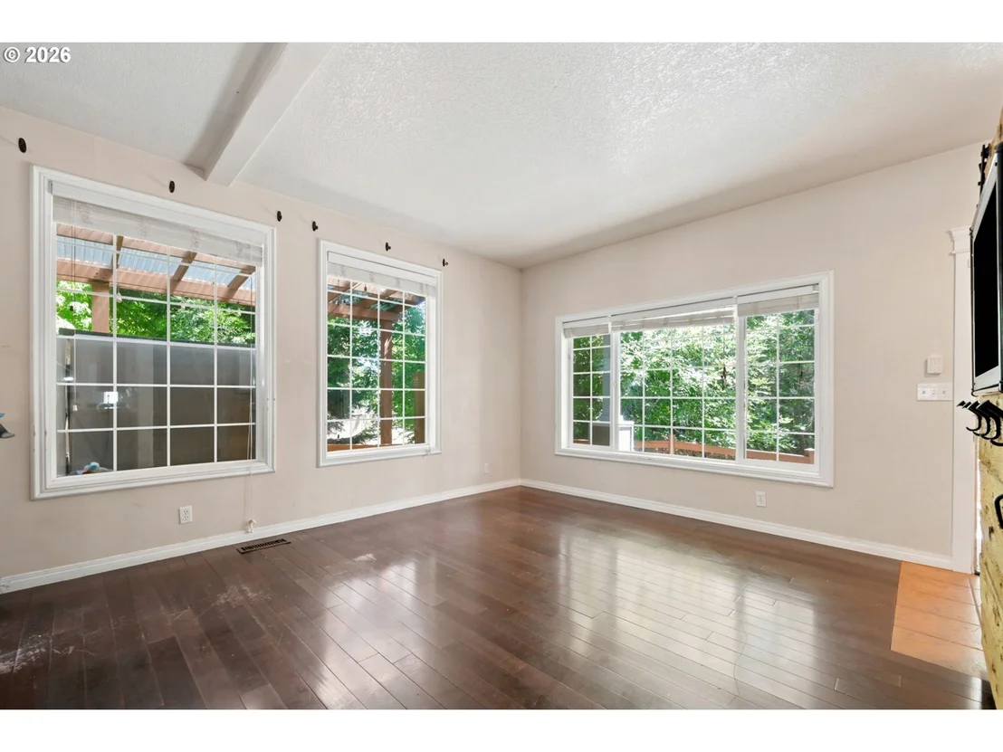 Photo of 4398 SPRING MEADOW AVE