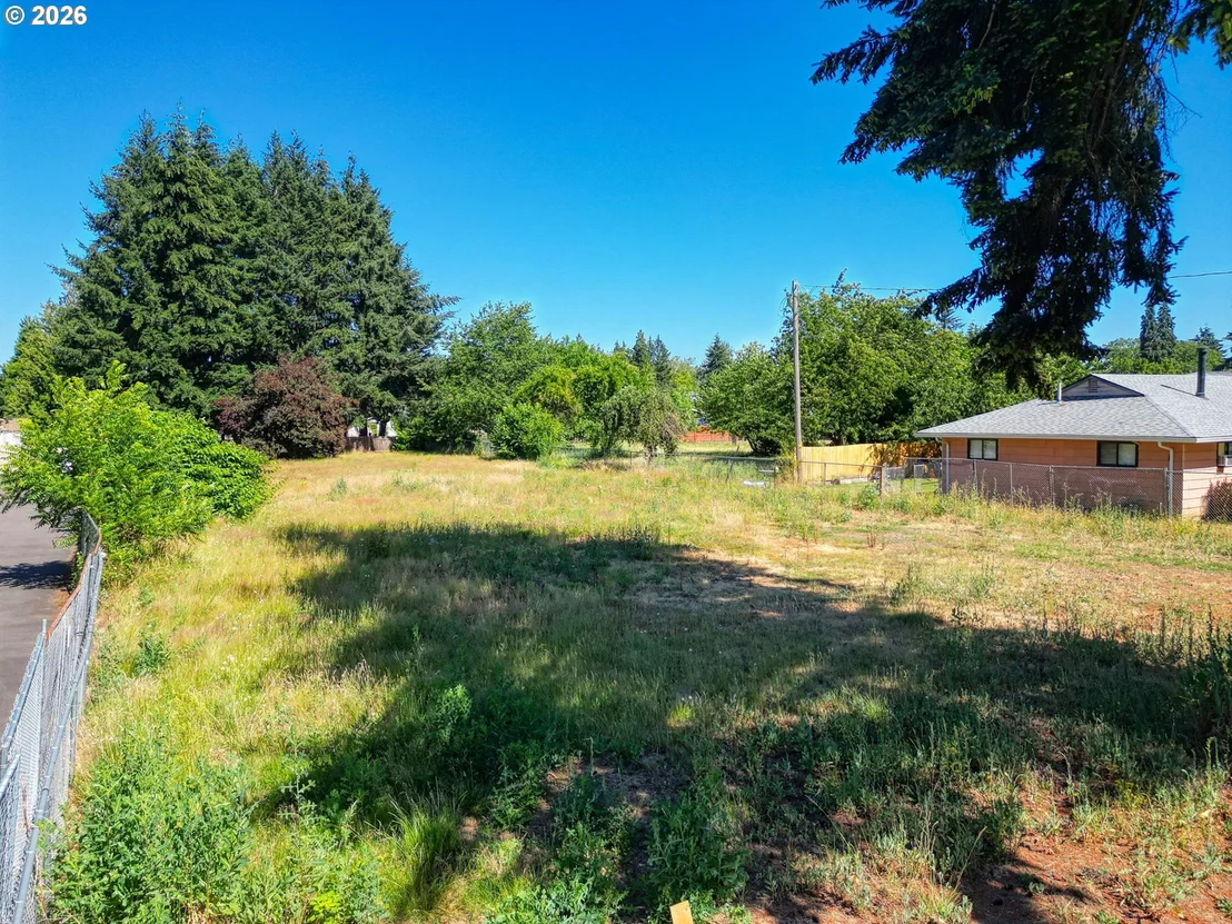 Photo of 2093 W IRWIN WAY