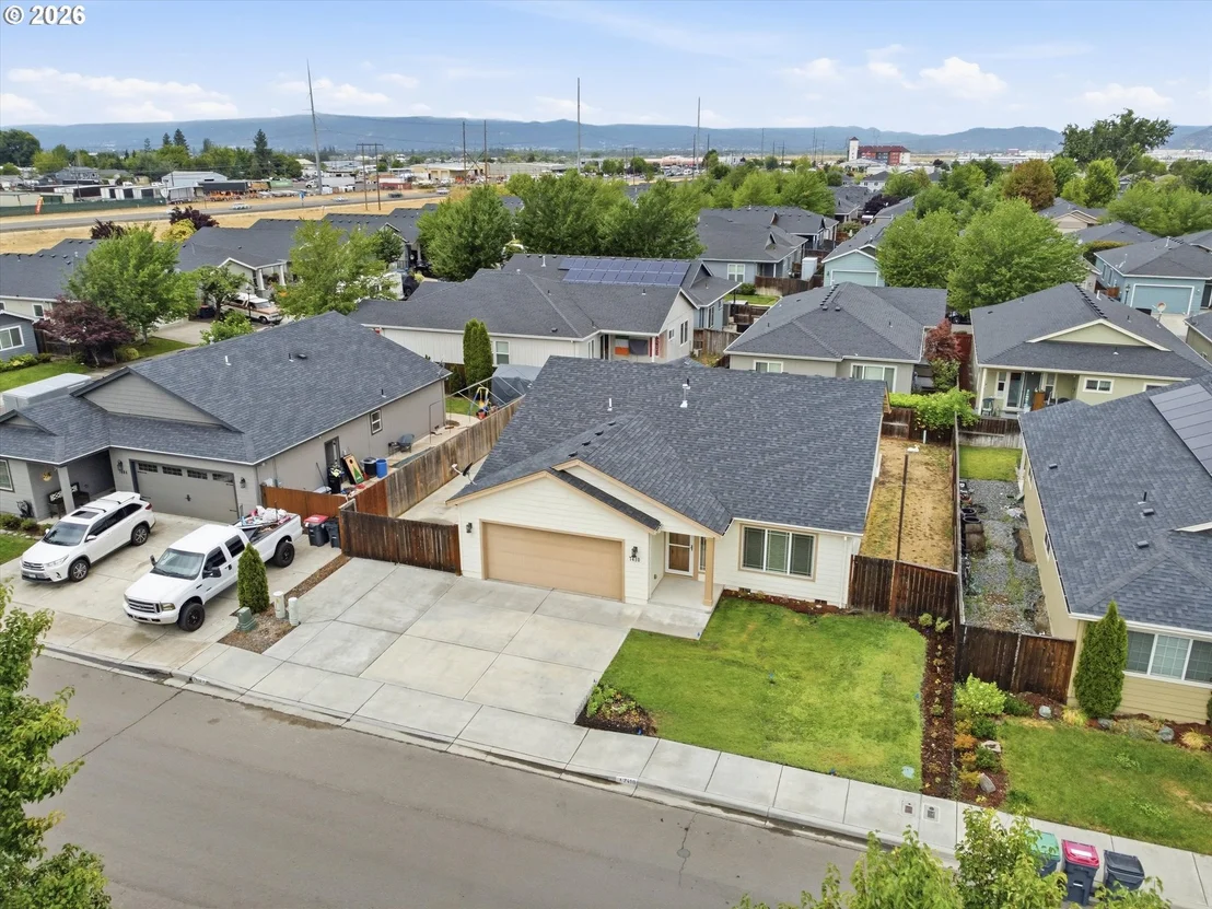 Photo of 7410 DESERT VIEW DR
