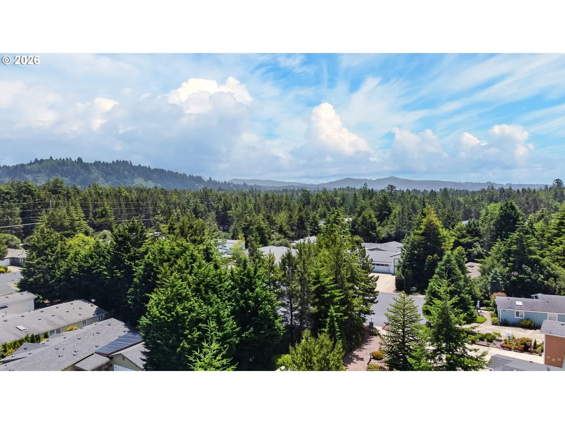 Photo of 438 SHERWOOD LOOP