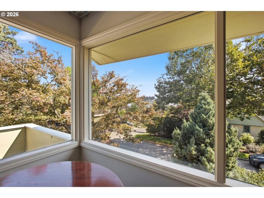 Photo of 60 W 22ND AVE