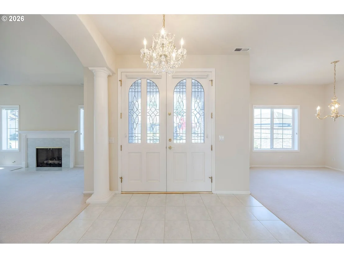 Photo of 3279 Lakemont DR