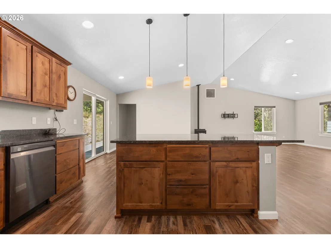 Photo of 5655 HIGHWAY 138
