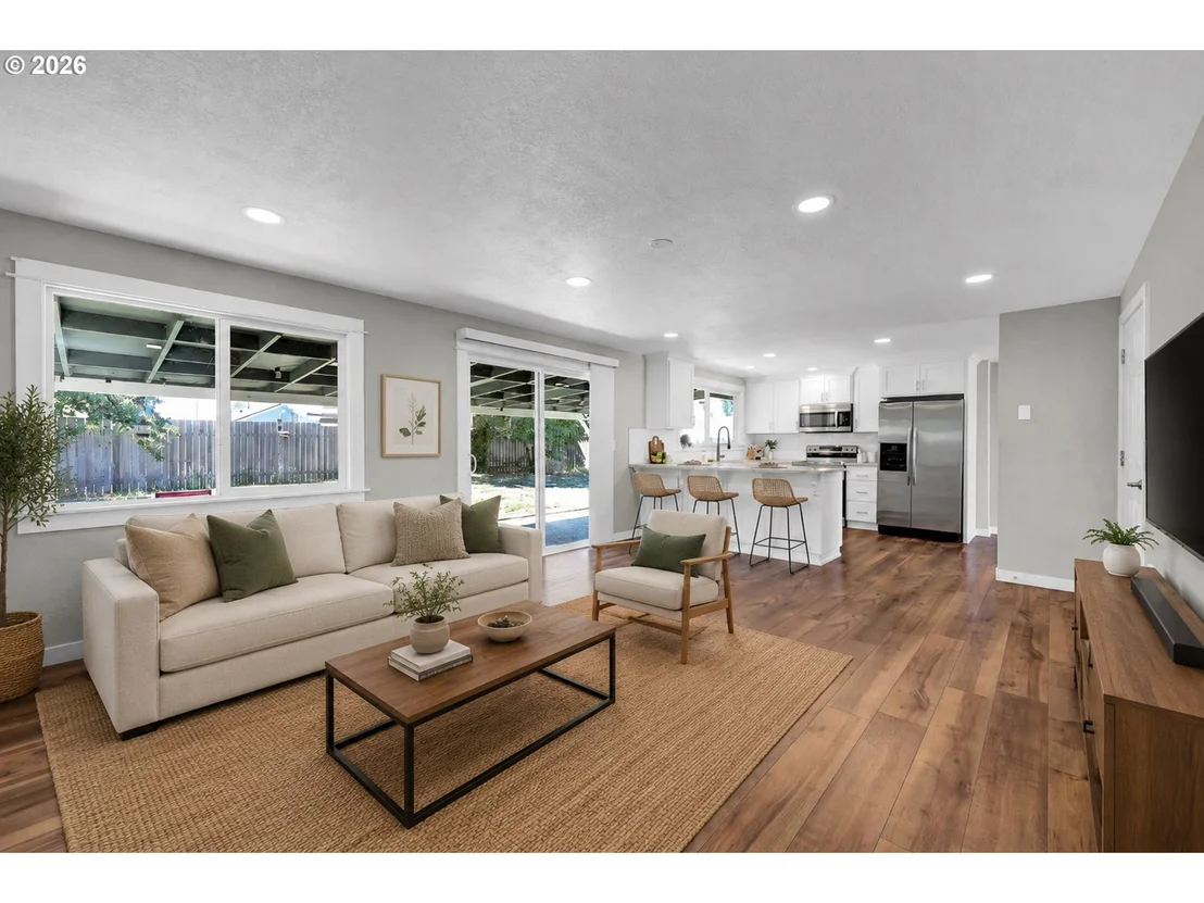 Photo of 326 38TH PL