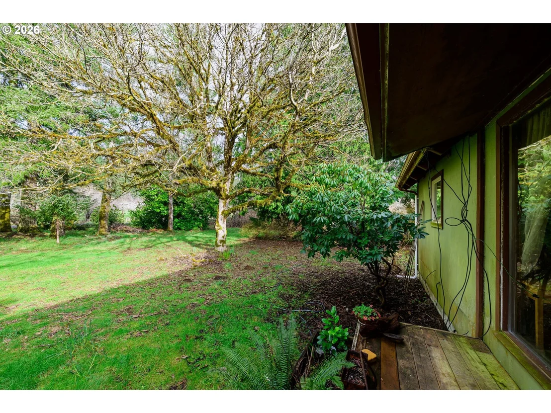 Photo of 1377 MOONSHINE PARK RD