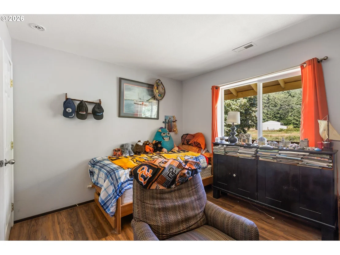 Photo of 123 BURCHARD DR