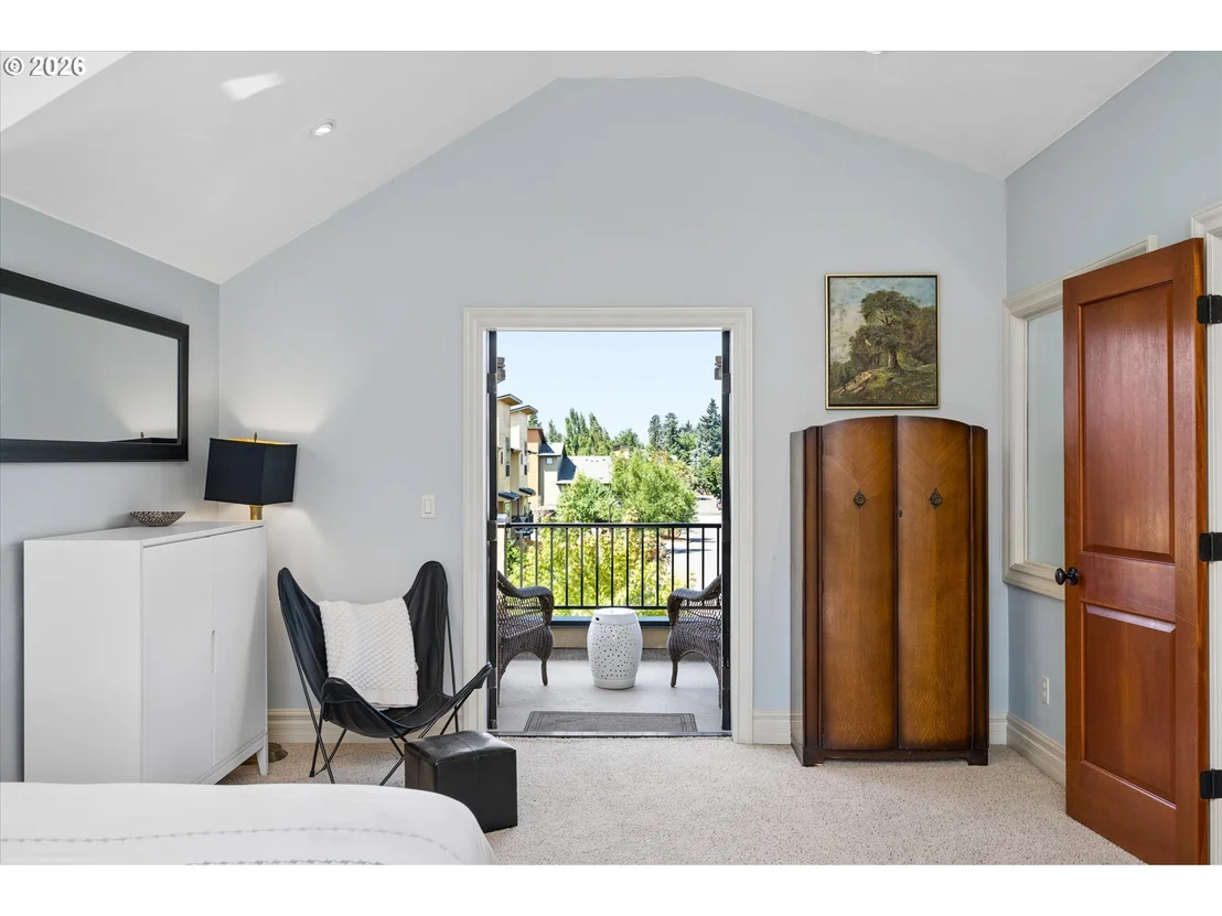 Photo of 2883 LORD BYRON PL