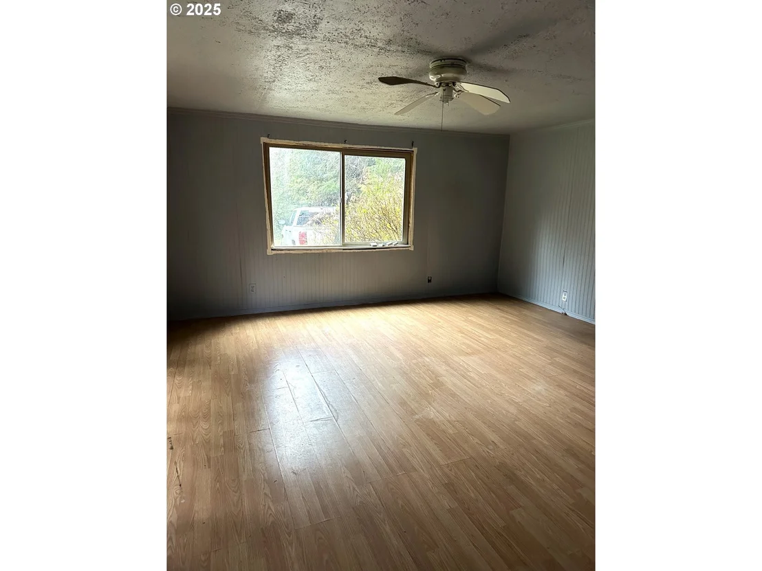 Photo of 9247 HIGHWAY 126