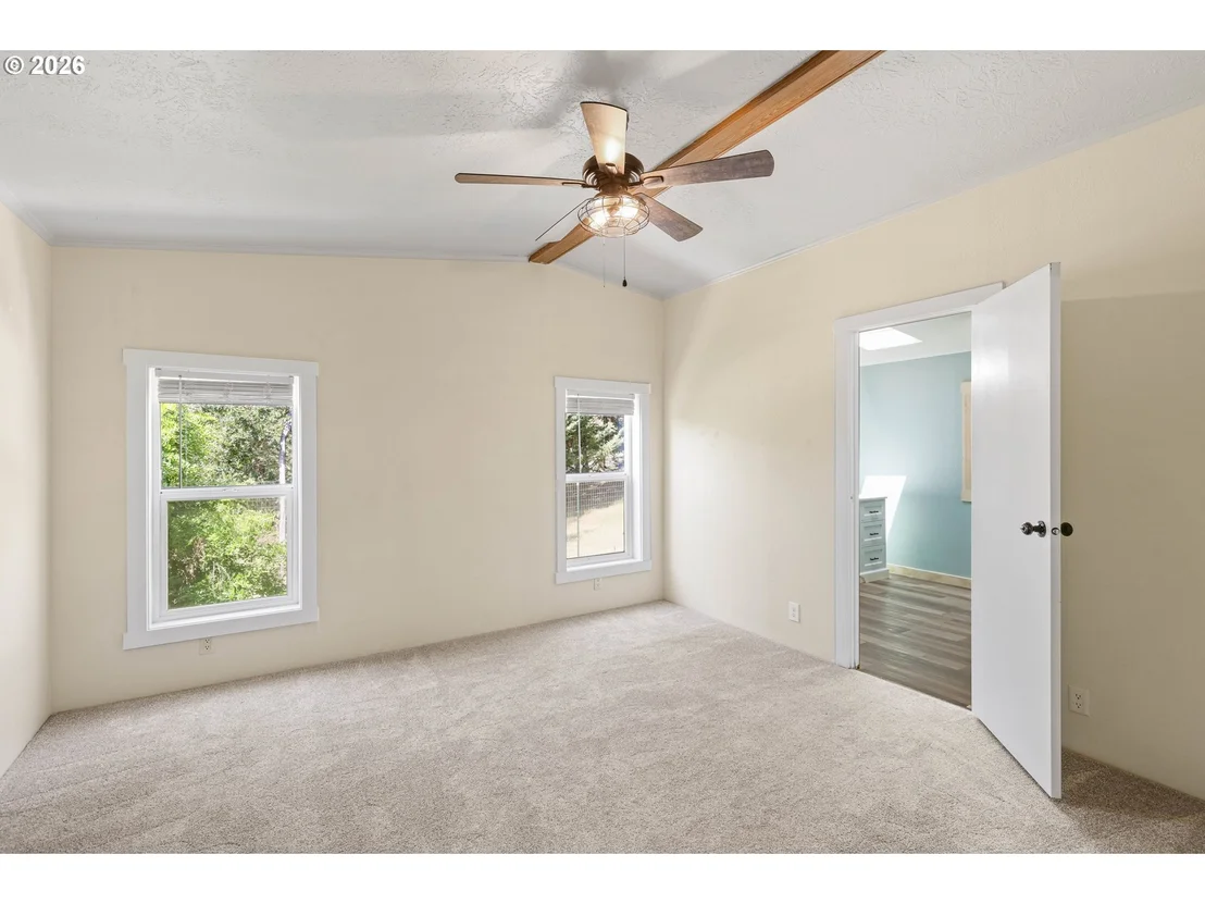 Photo of 235 DEARING WAY