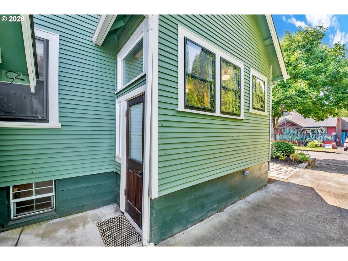 Photo of 39 ASH ST