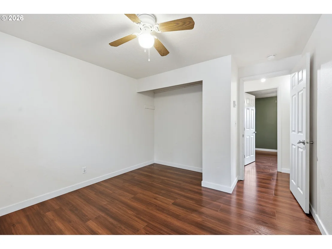 Photo of 30 COACHMAN DR