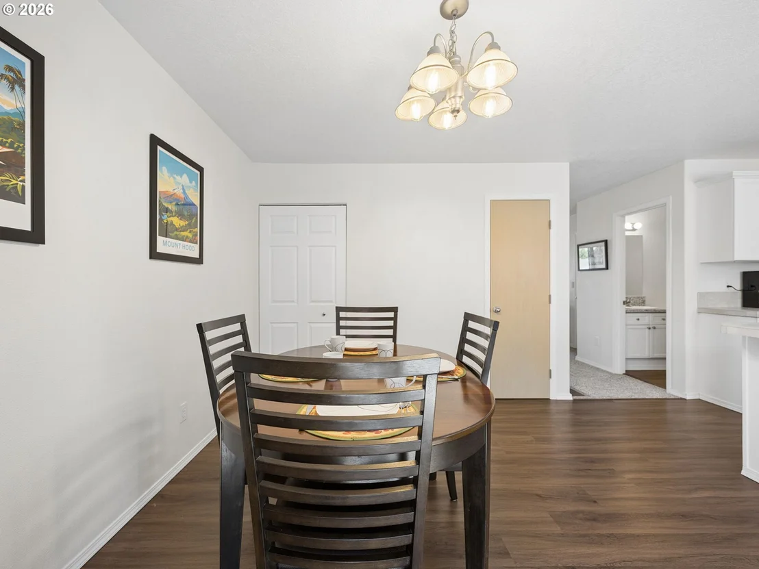 Photo of 1384 SW 22ND TER