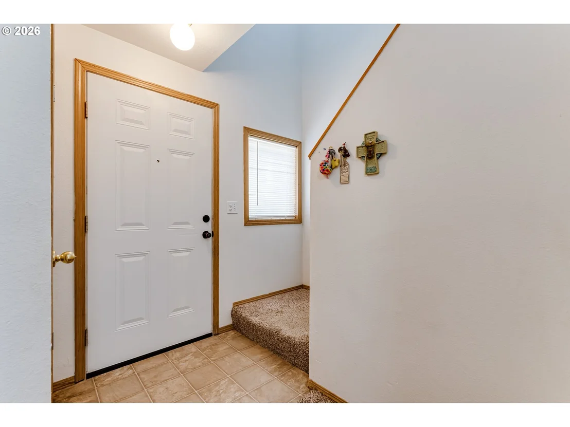 Photo of 112 LEA AVE
