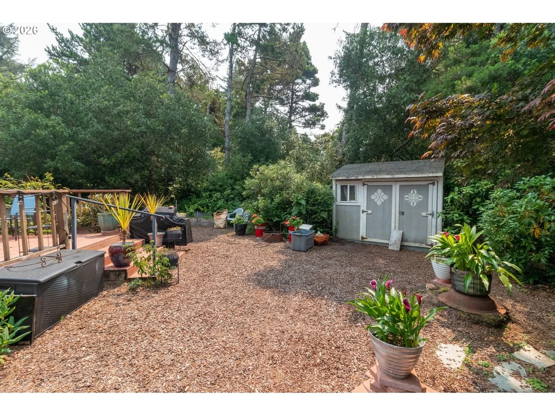 Photo of 4792 RHODODENDRON LOOP
