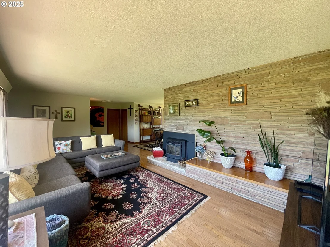 Photo of 54824 ROBINSON RD