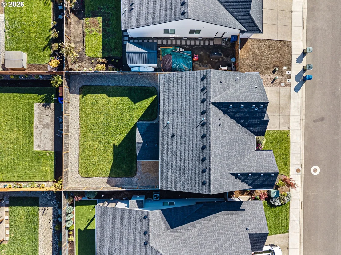 Photo of 2452 W 9TH AVE