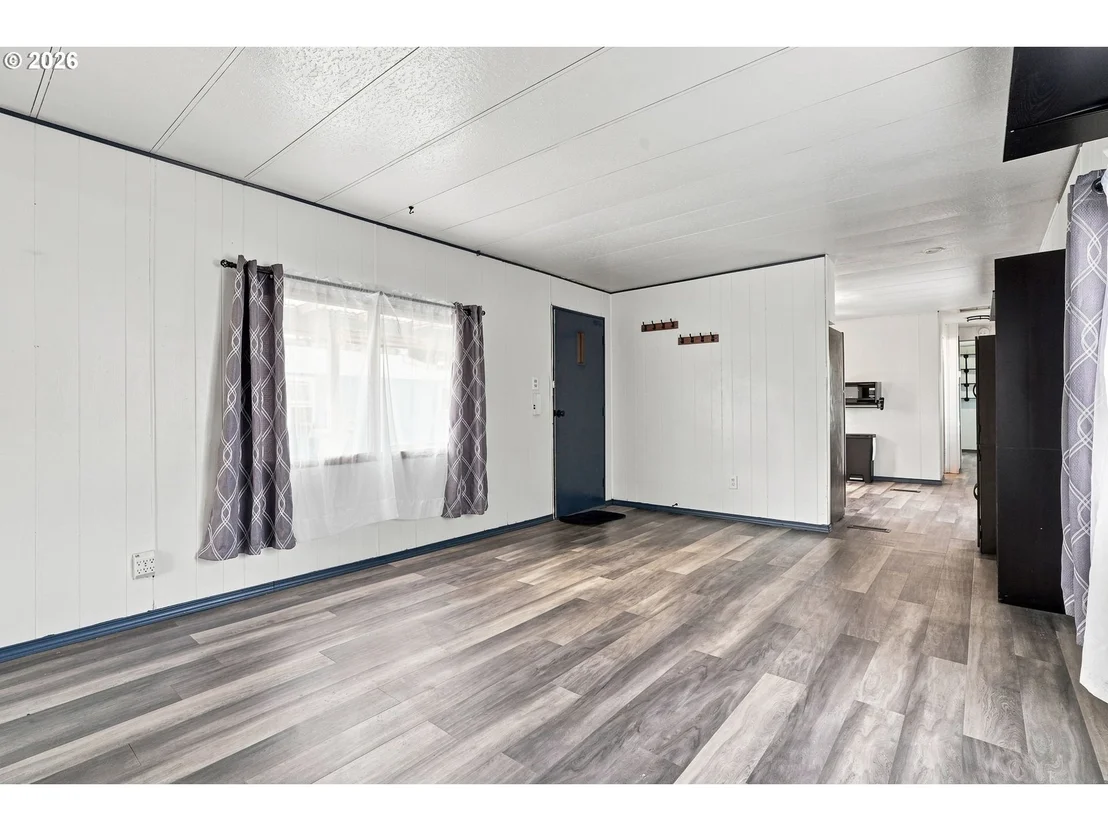 Photo of Unit 12 at 3998 FRANKLIN BLVD